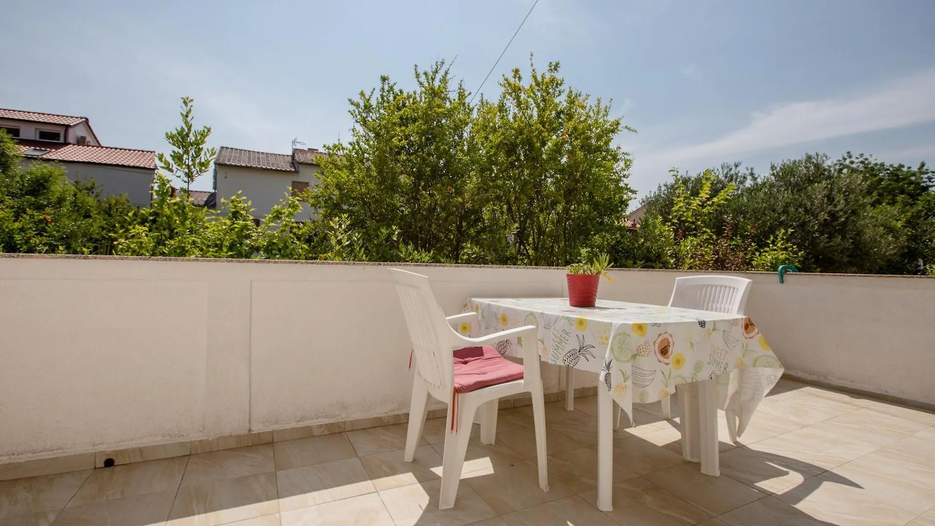 Rab Oasis Retreat - 3 Bedroom Apartment Palit